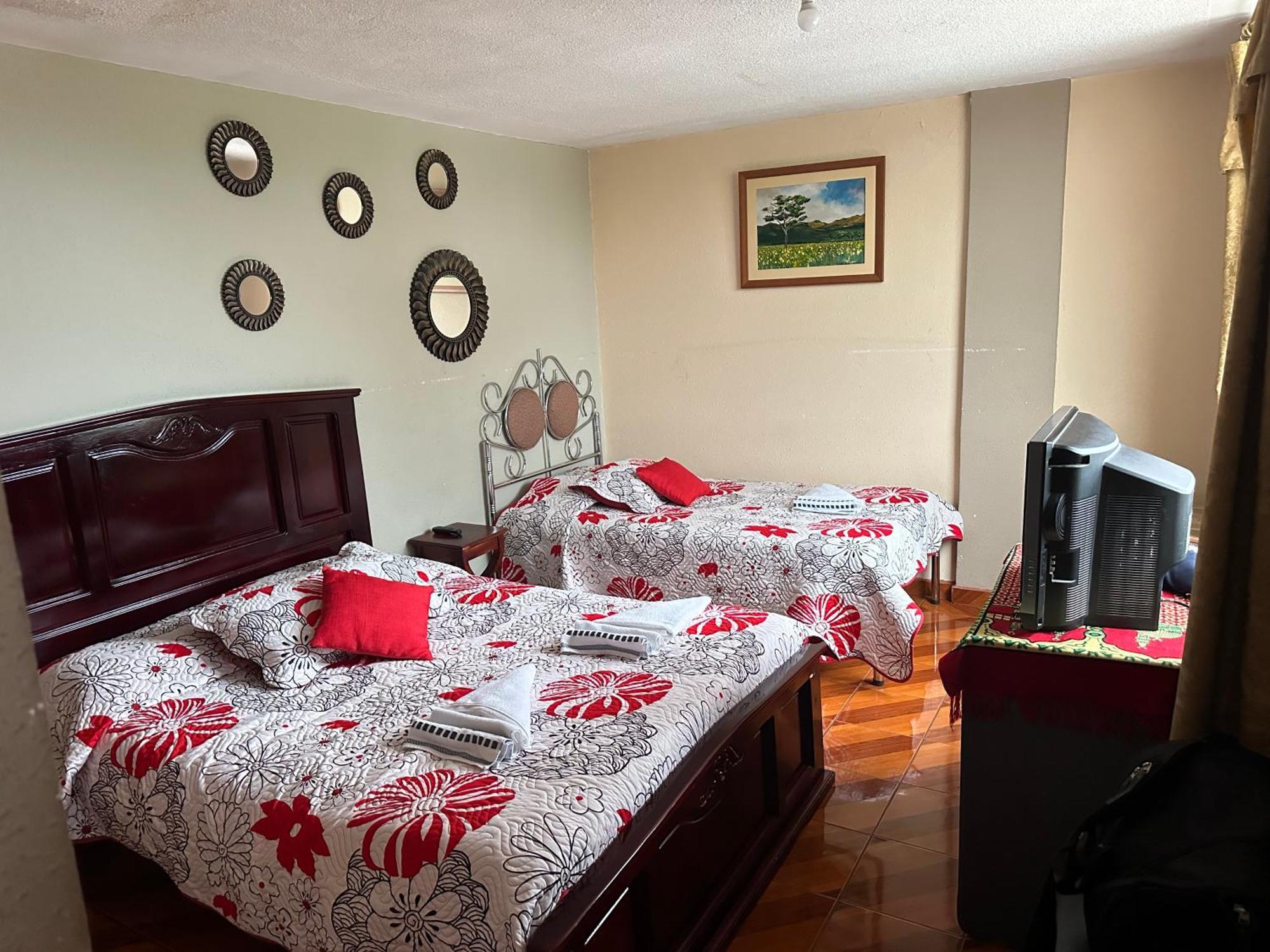 Hostal Jora Continental Котакачі Екстер'єр фото